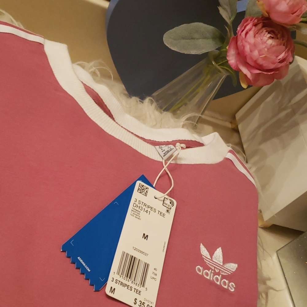 ADIDAS tee